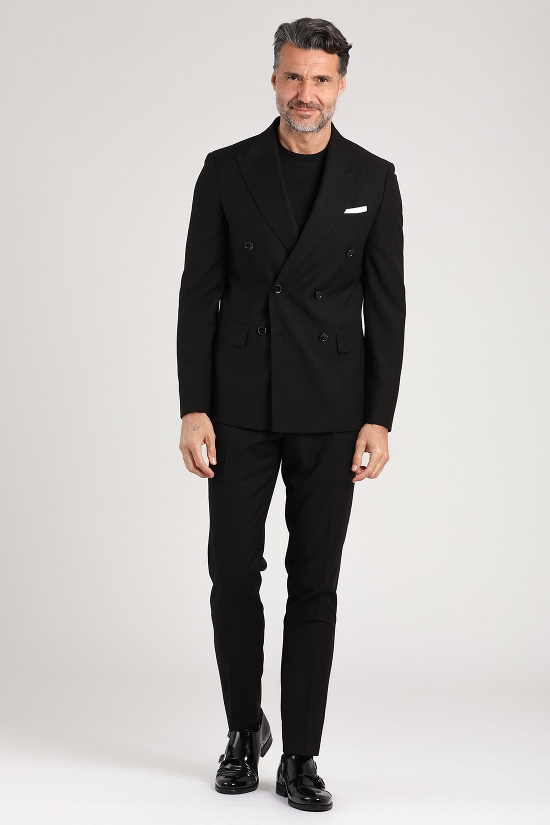 abito doppiopetto nero da uomo