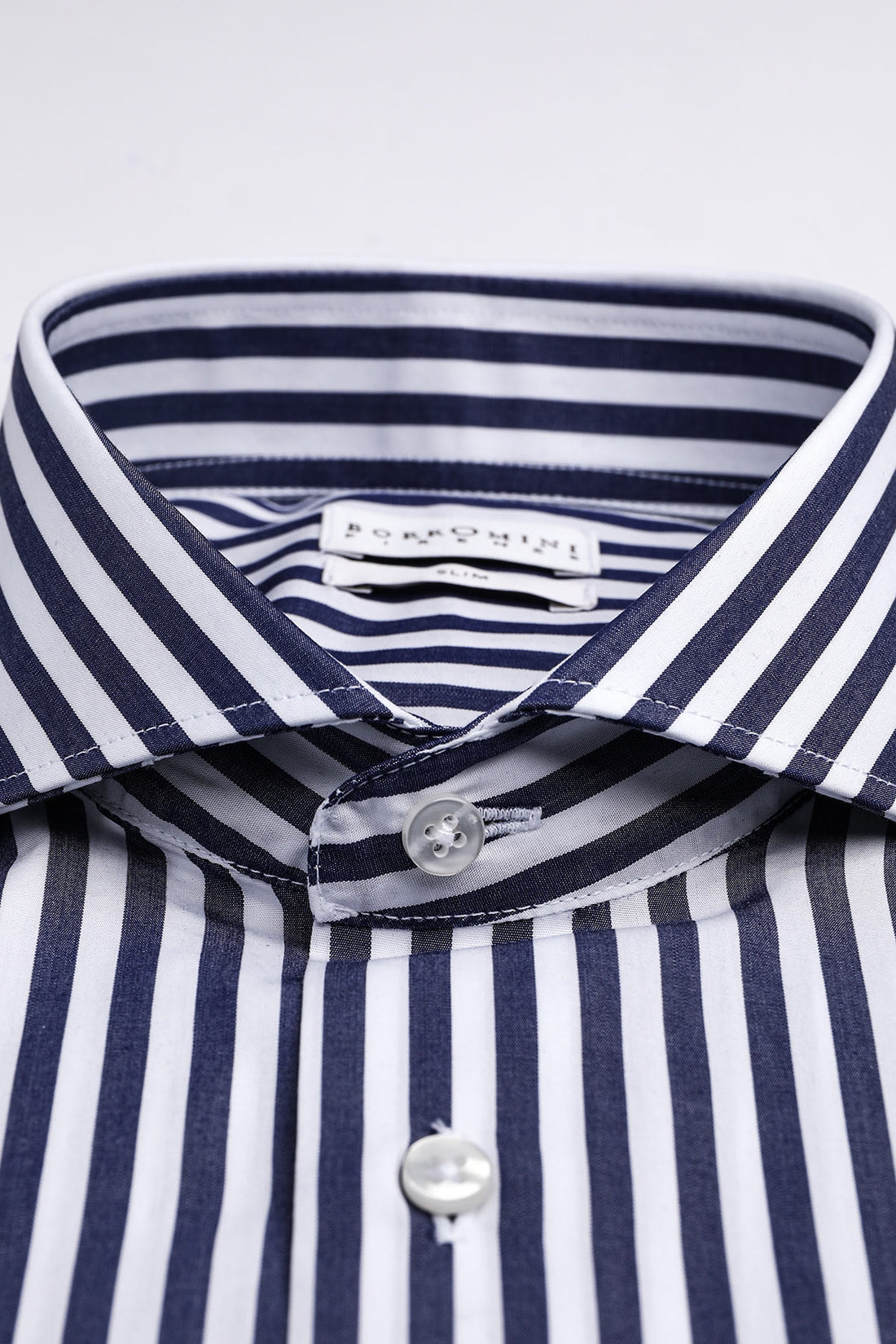 Camicia a righe verticali blu