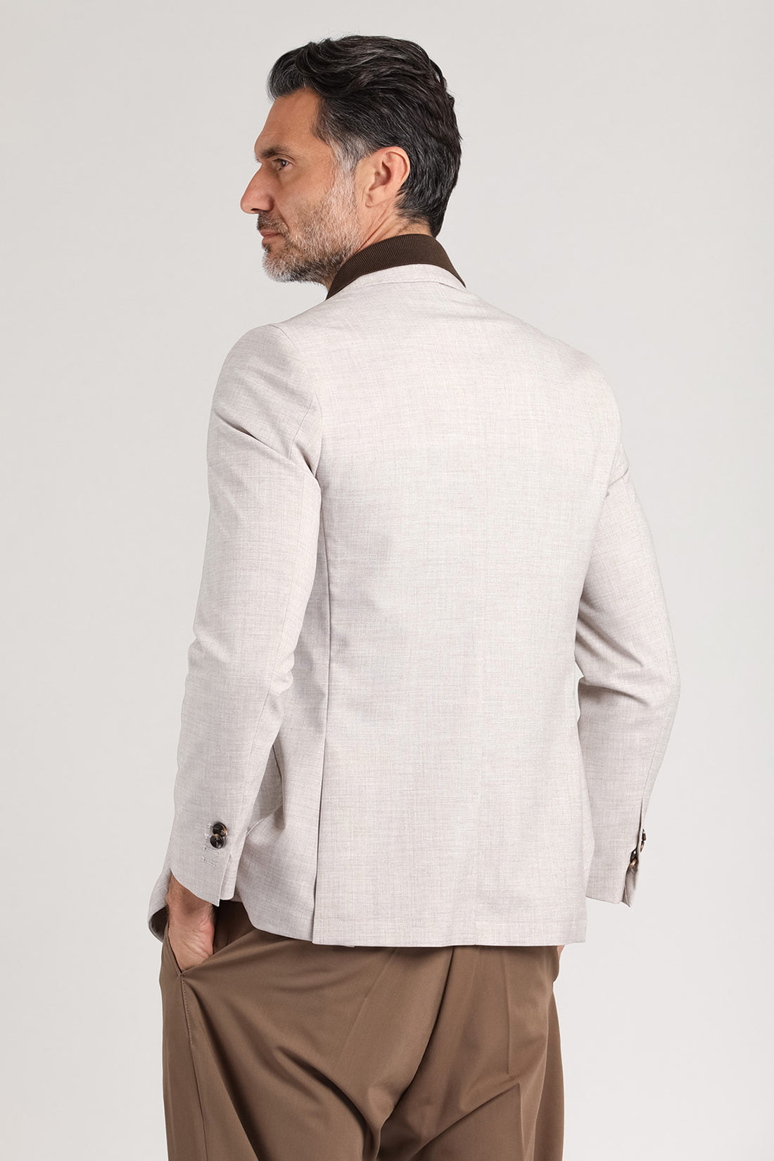 Giacca doppiopetto con rever a lancia