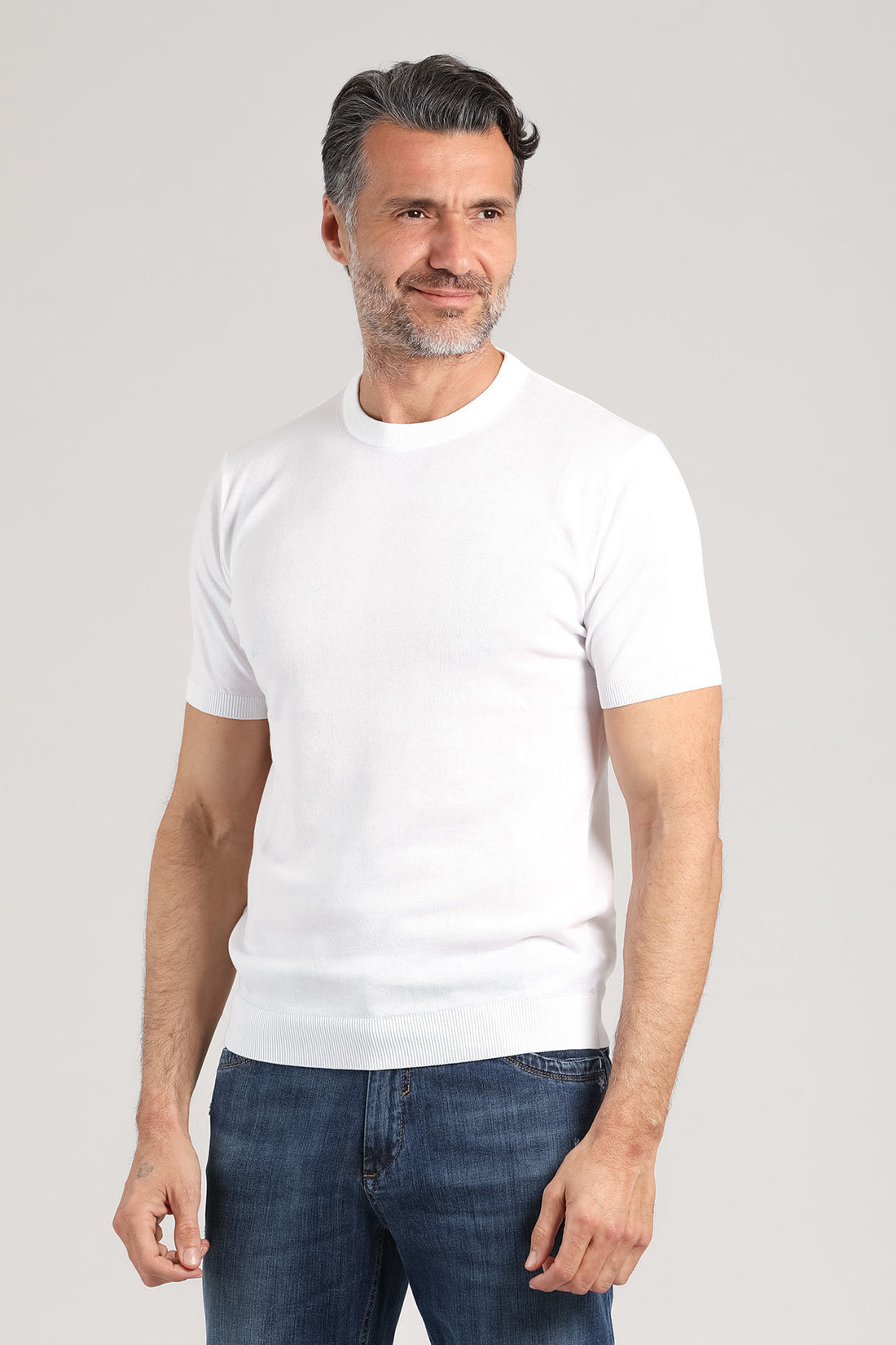 Maglia girocollo a manica corta colore bianco