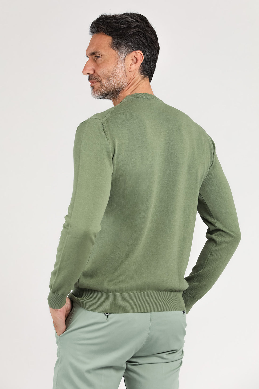 Maglia girocollo a manica lunga color verde militare