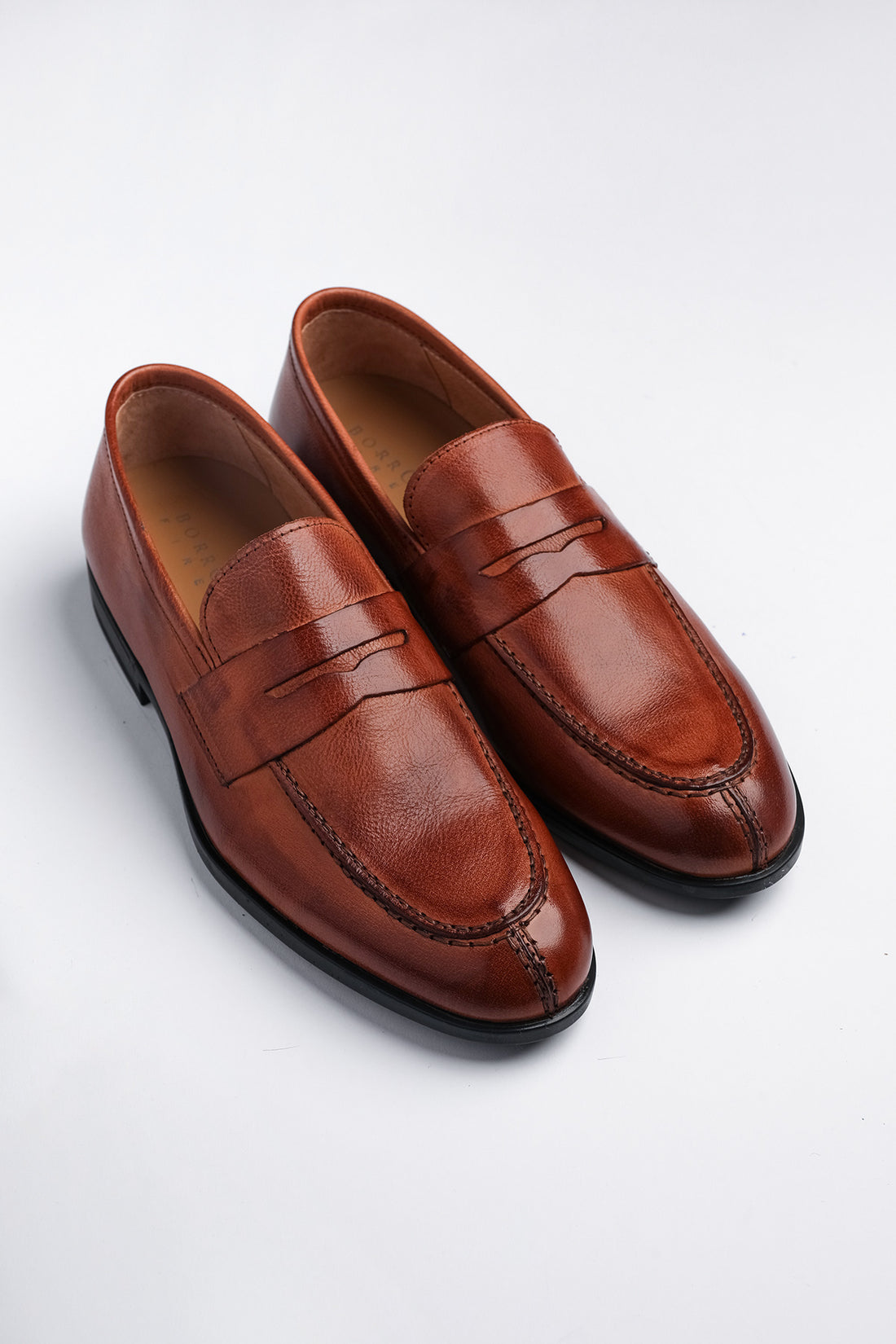 Mocassino con bendina colore cognac