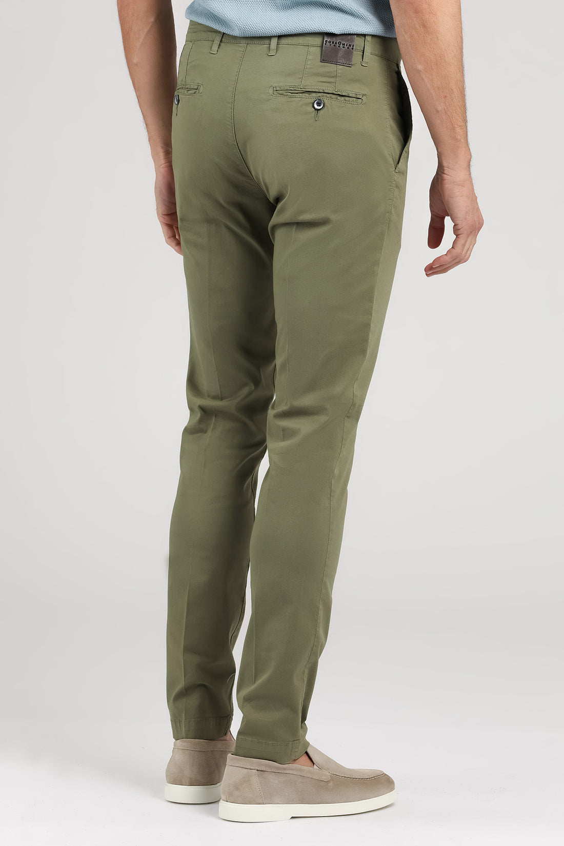 Pantalone chino tinto basic colore verde