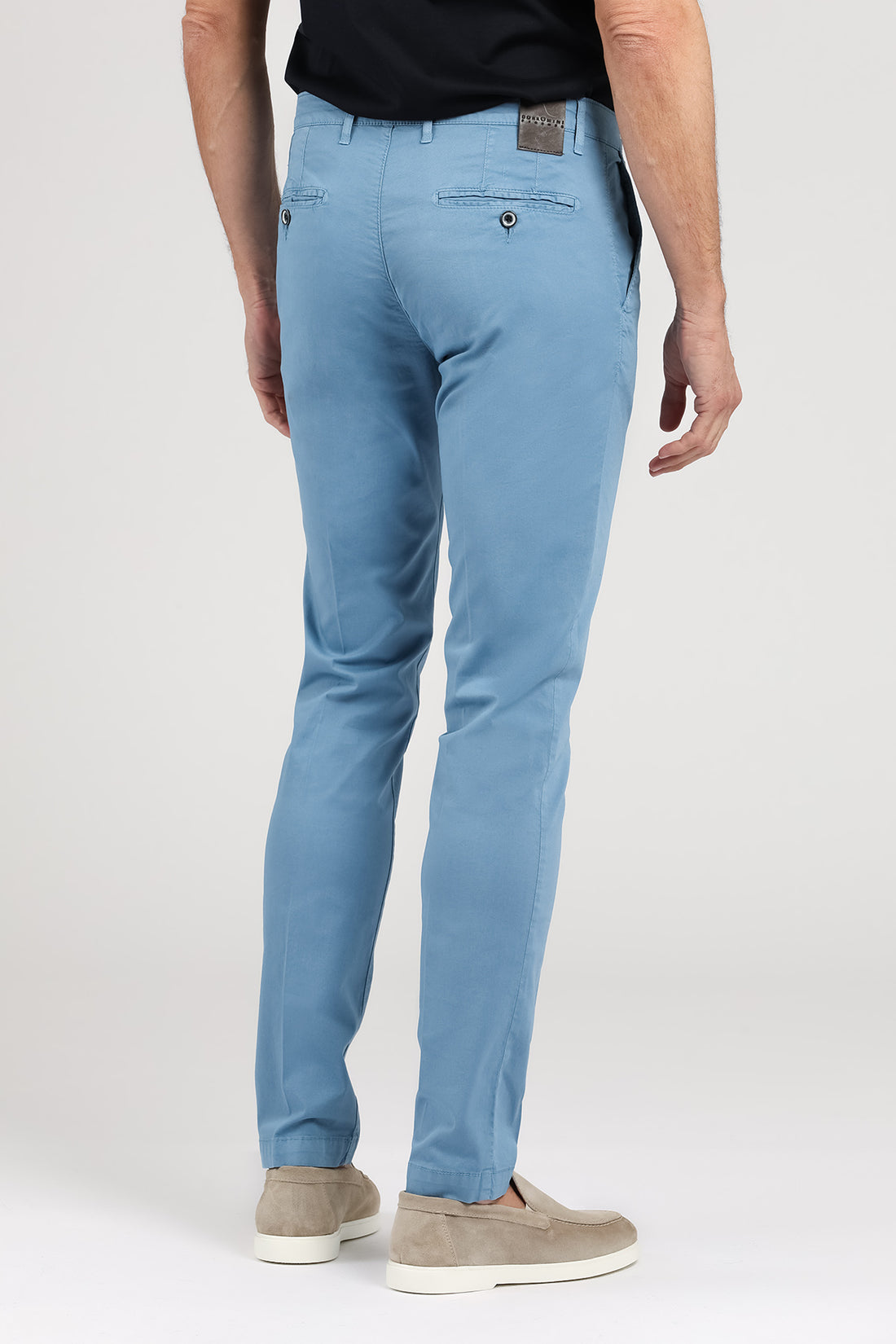 Pantalone chino tinto basic color polvere
