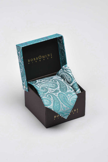 Silk tie with pocket square