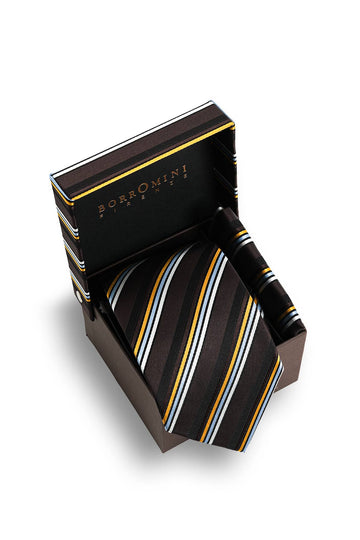 Silk tie with pocket square