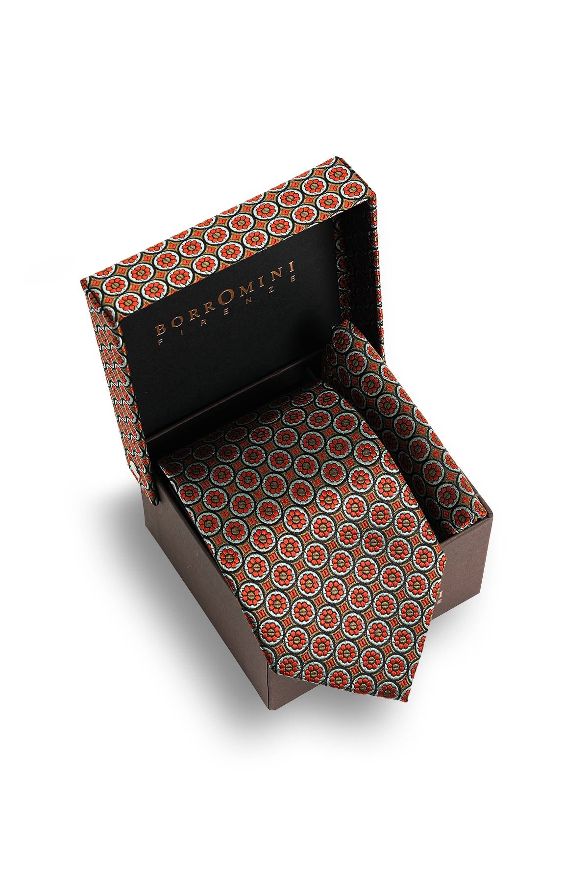 Silk tie with pocket square