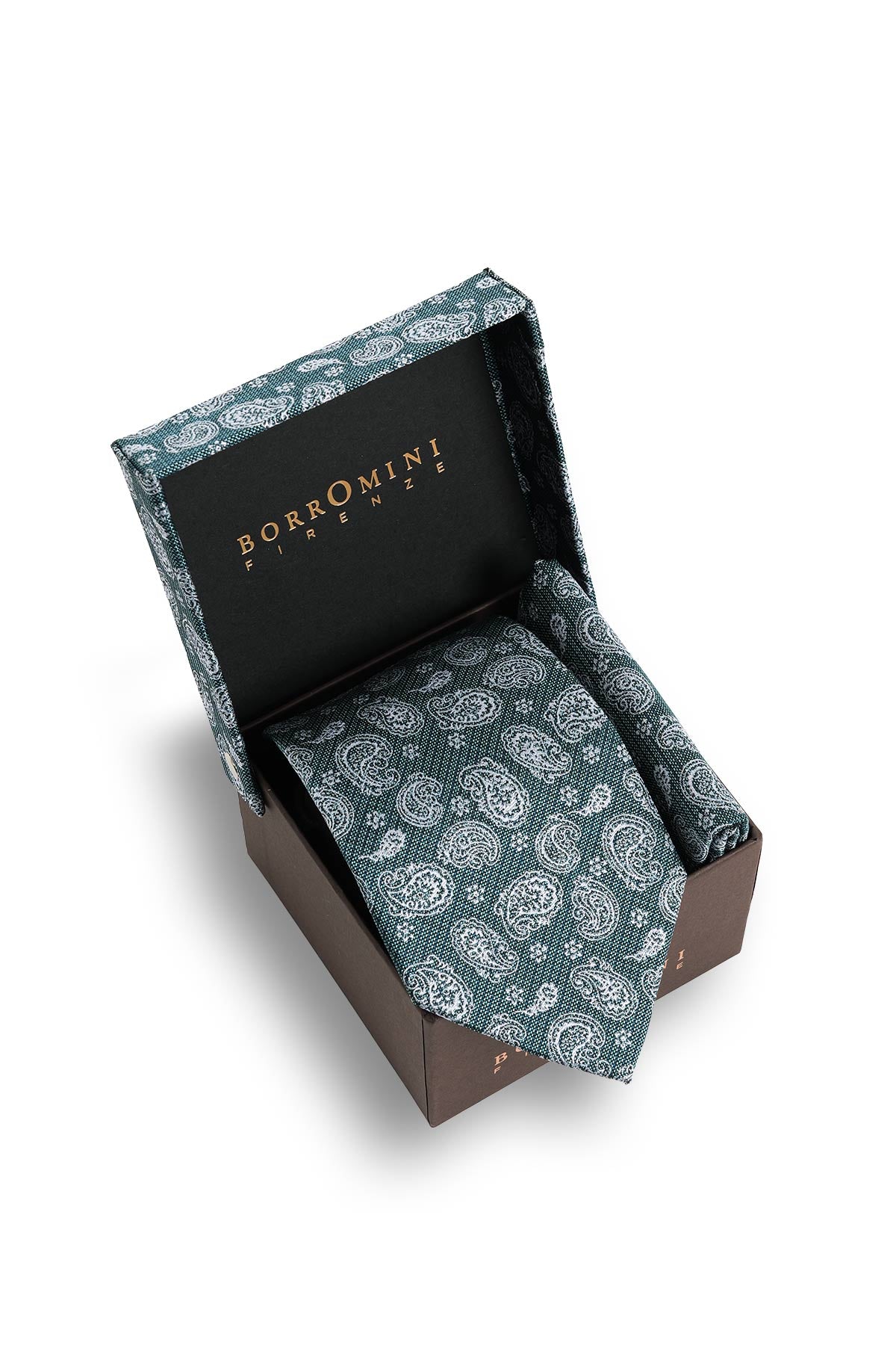 Silk tie with pocket square