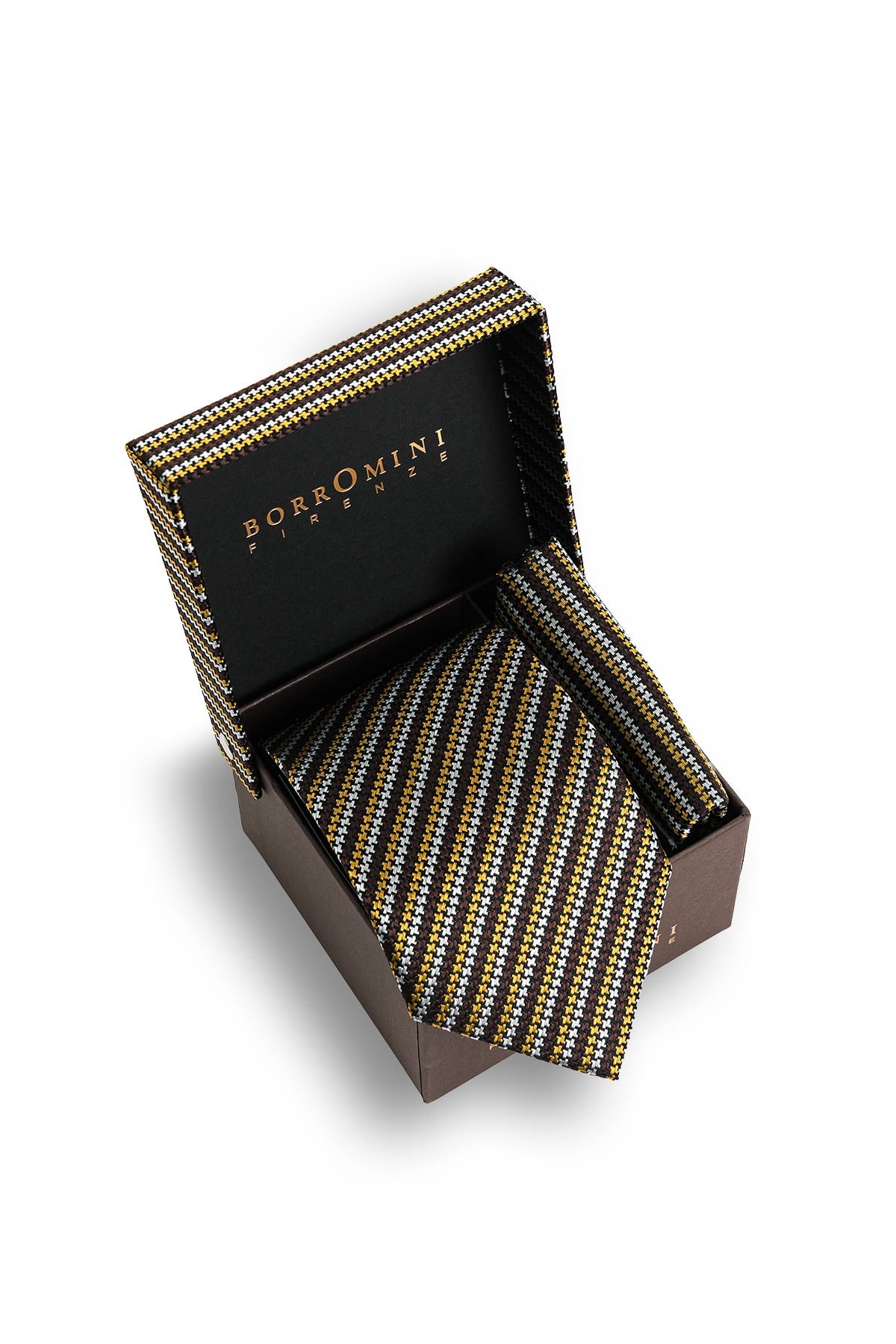 Silk tie with pocket square