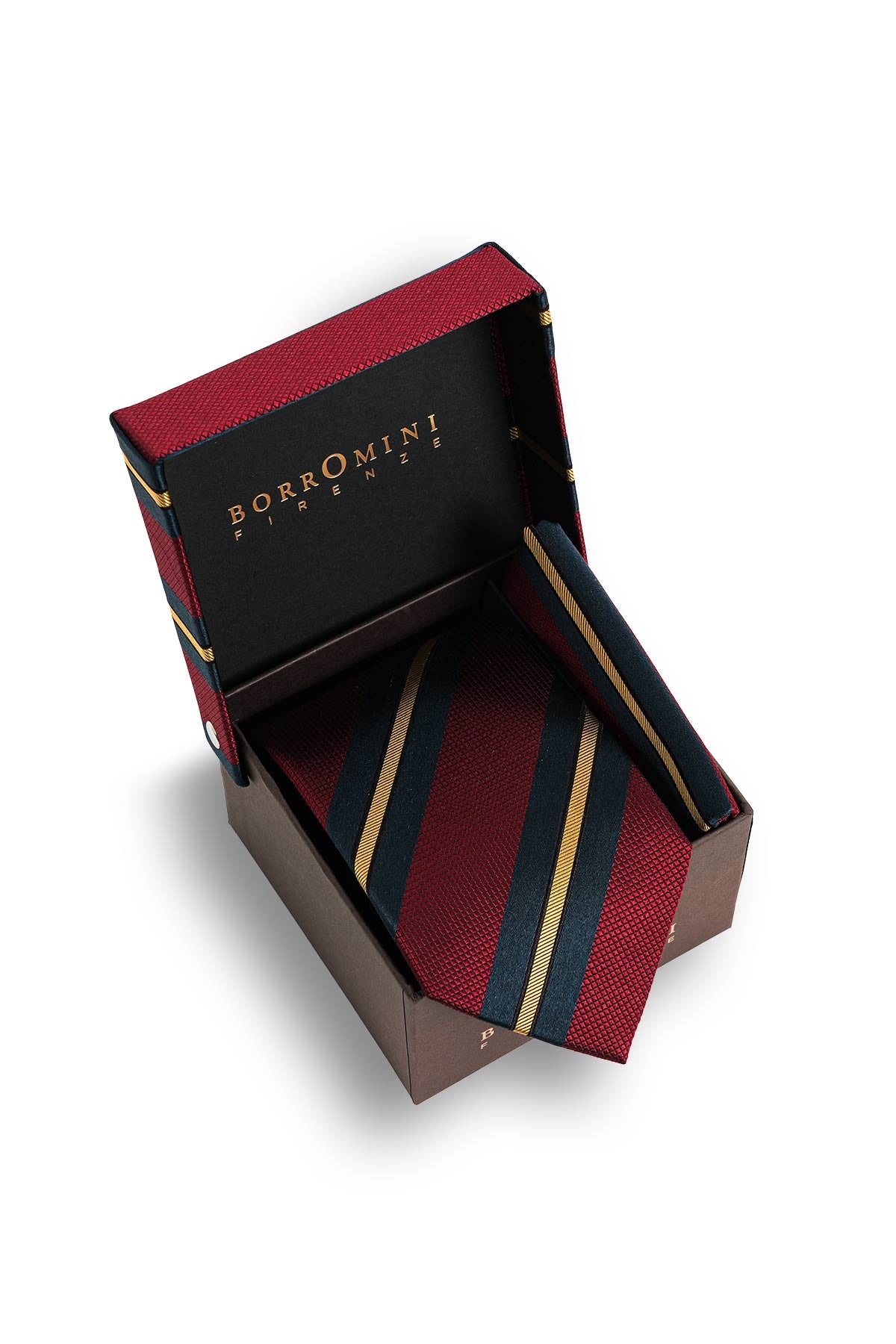 Silk tie with pocket square