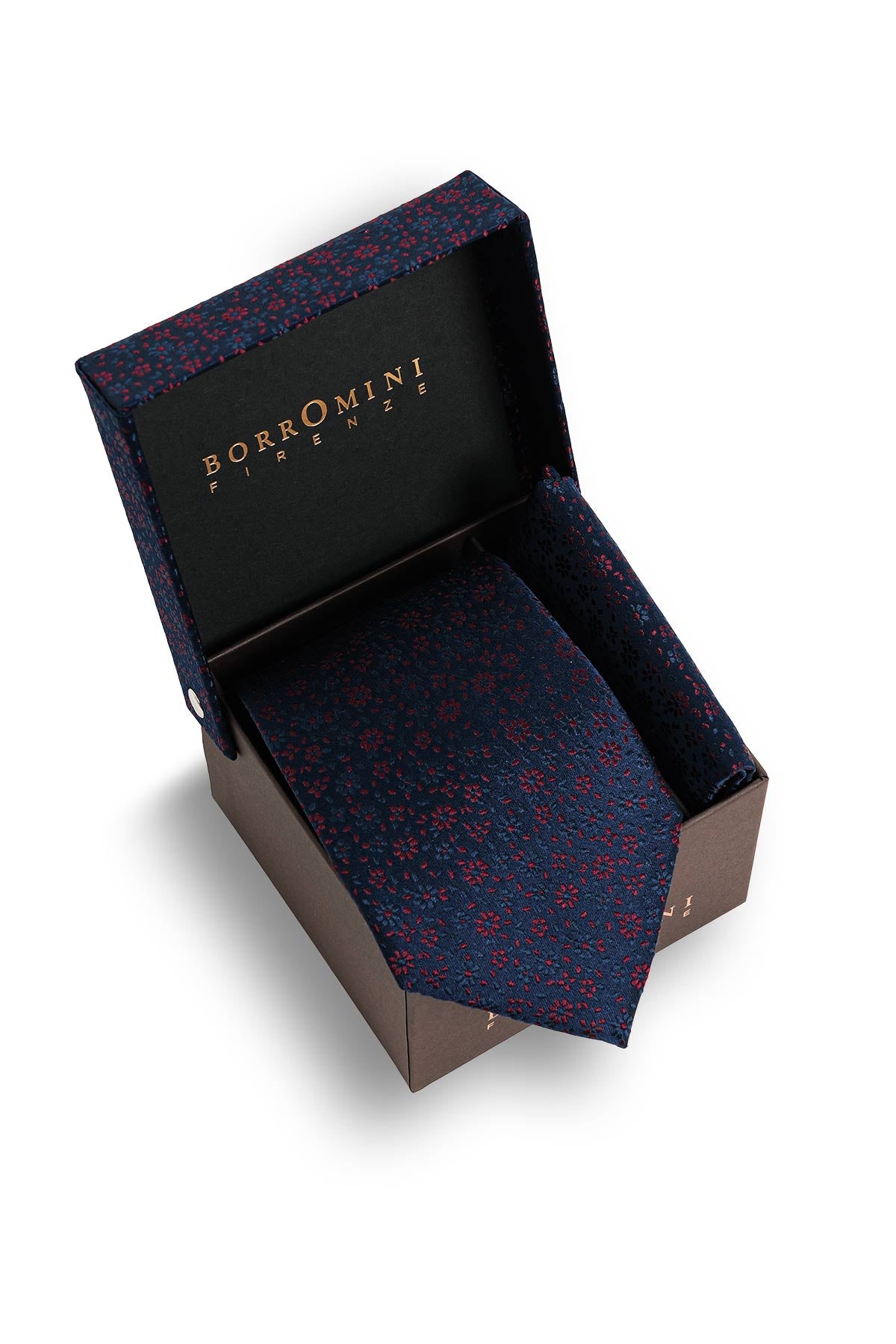 Silk tie with pocket square