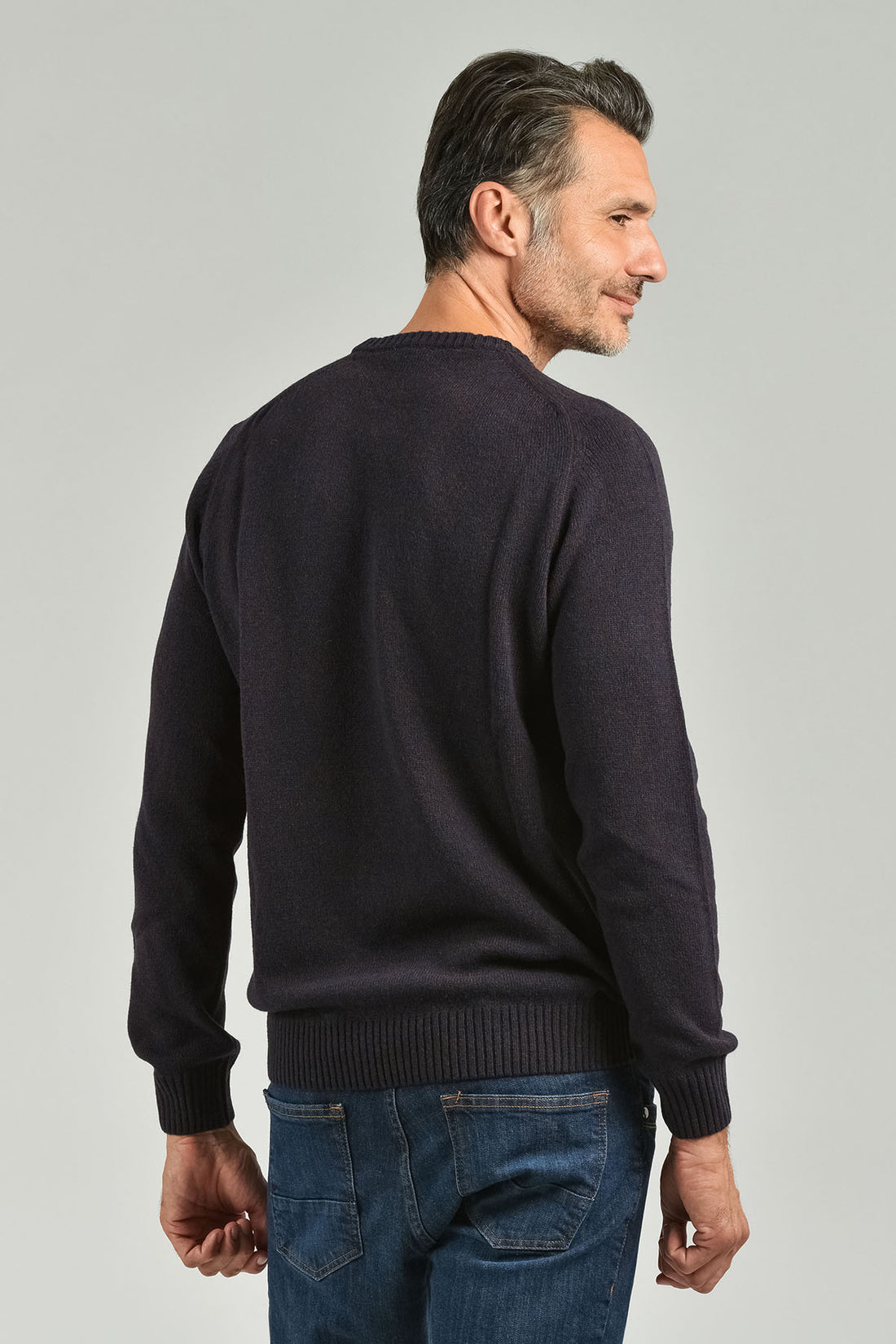 Crewneck sweater with mouliné workmanship