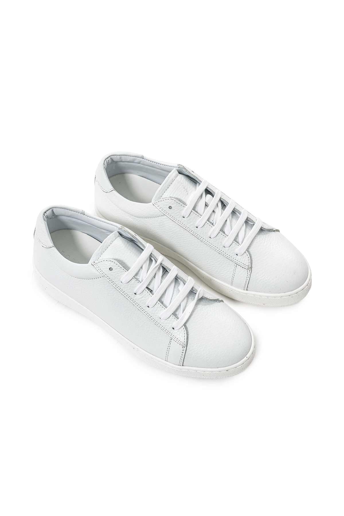 Sneakers in pelle bottolata