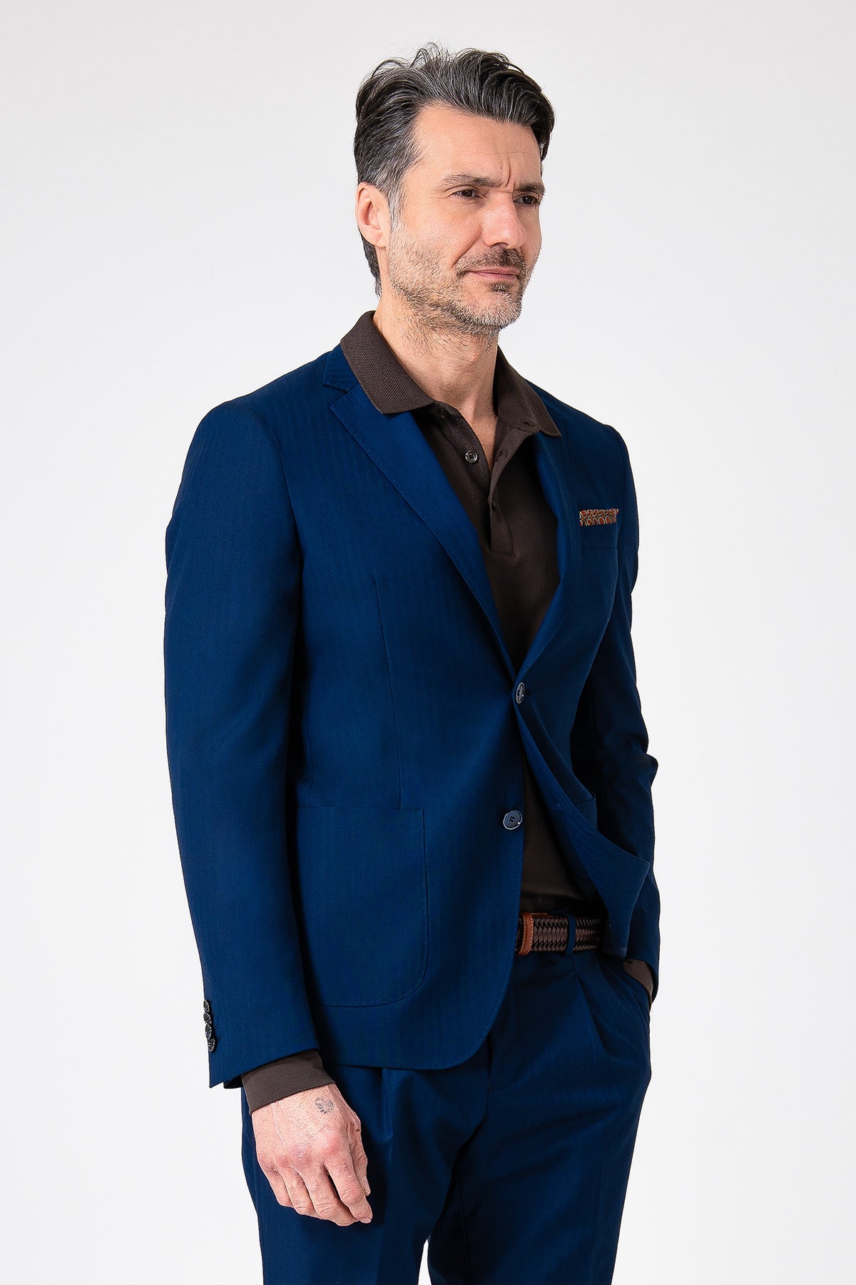 Blue dress featuring an applied pocket