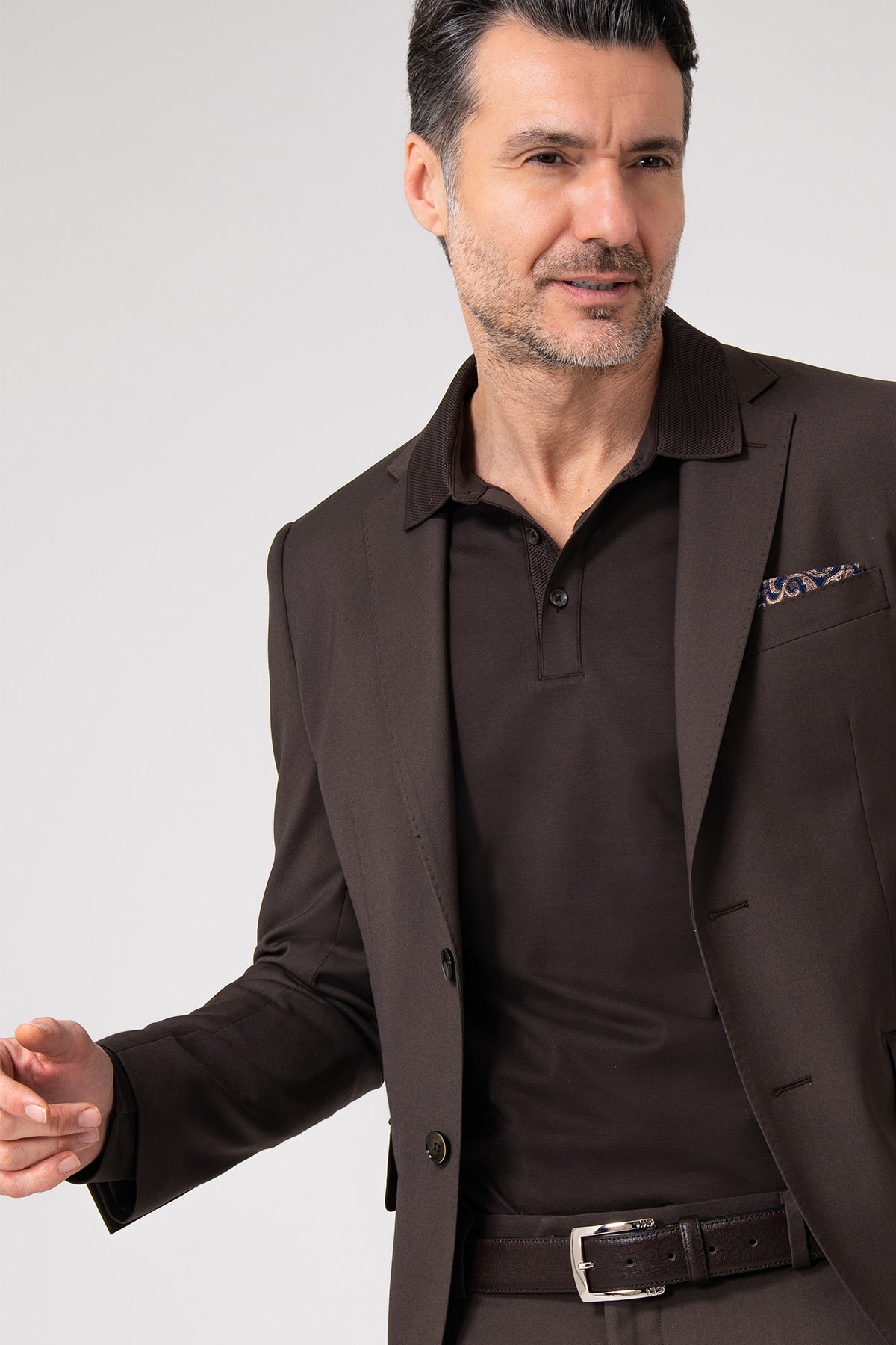 Abito due bottoni in lana nera - Moro