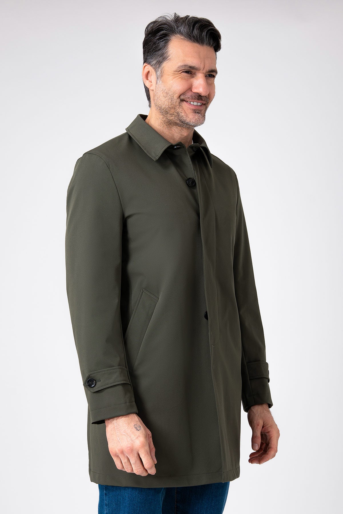 Impermeabile verde oliva collo camicia - Verde