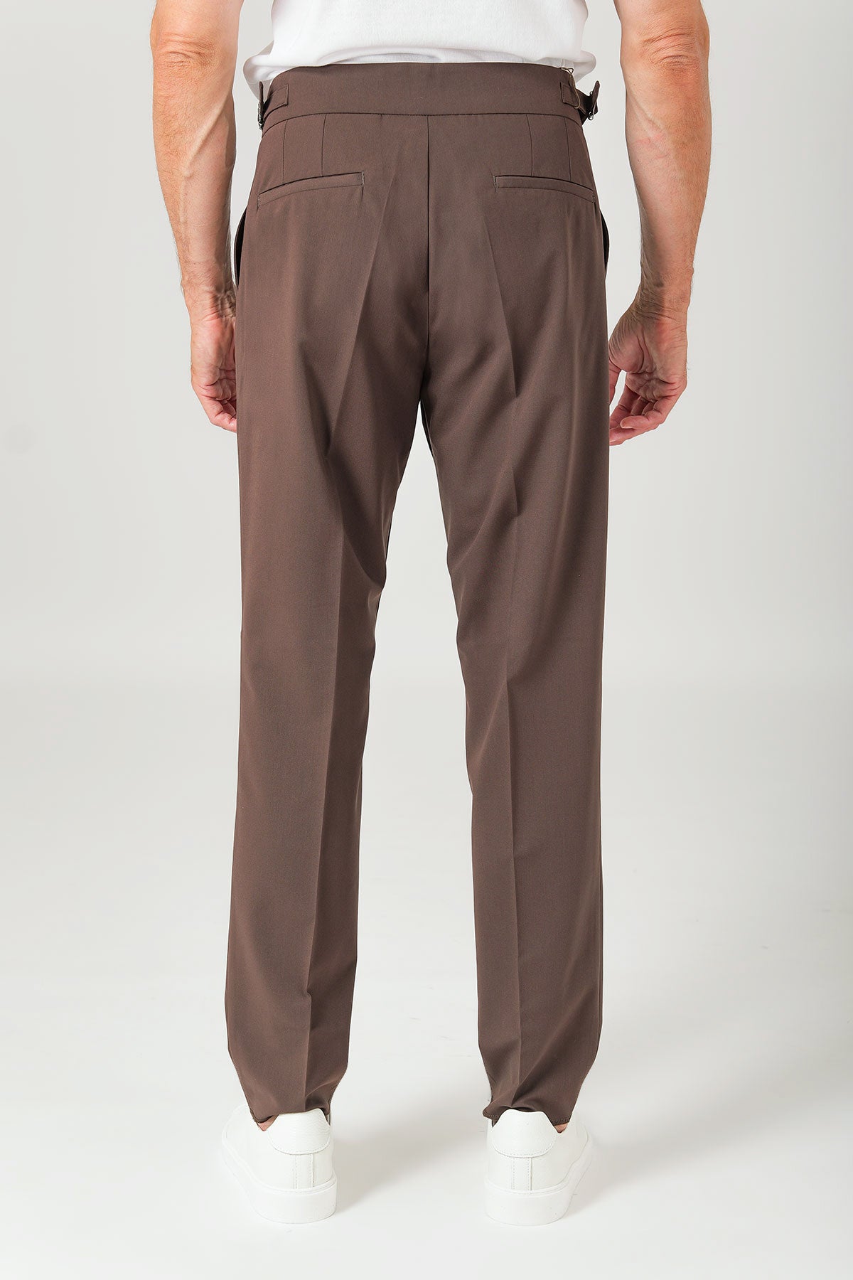 Pantalone a vita alta con fibbia - Moro - vista posteriore