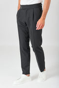 Pantalone a vita alta con fibbia - Nero - vista laterale