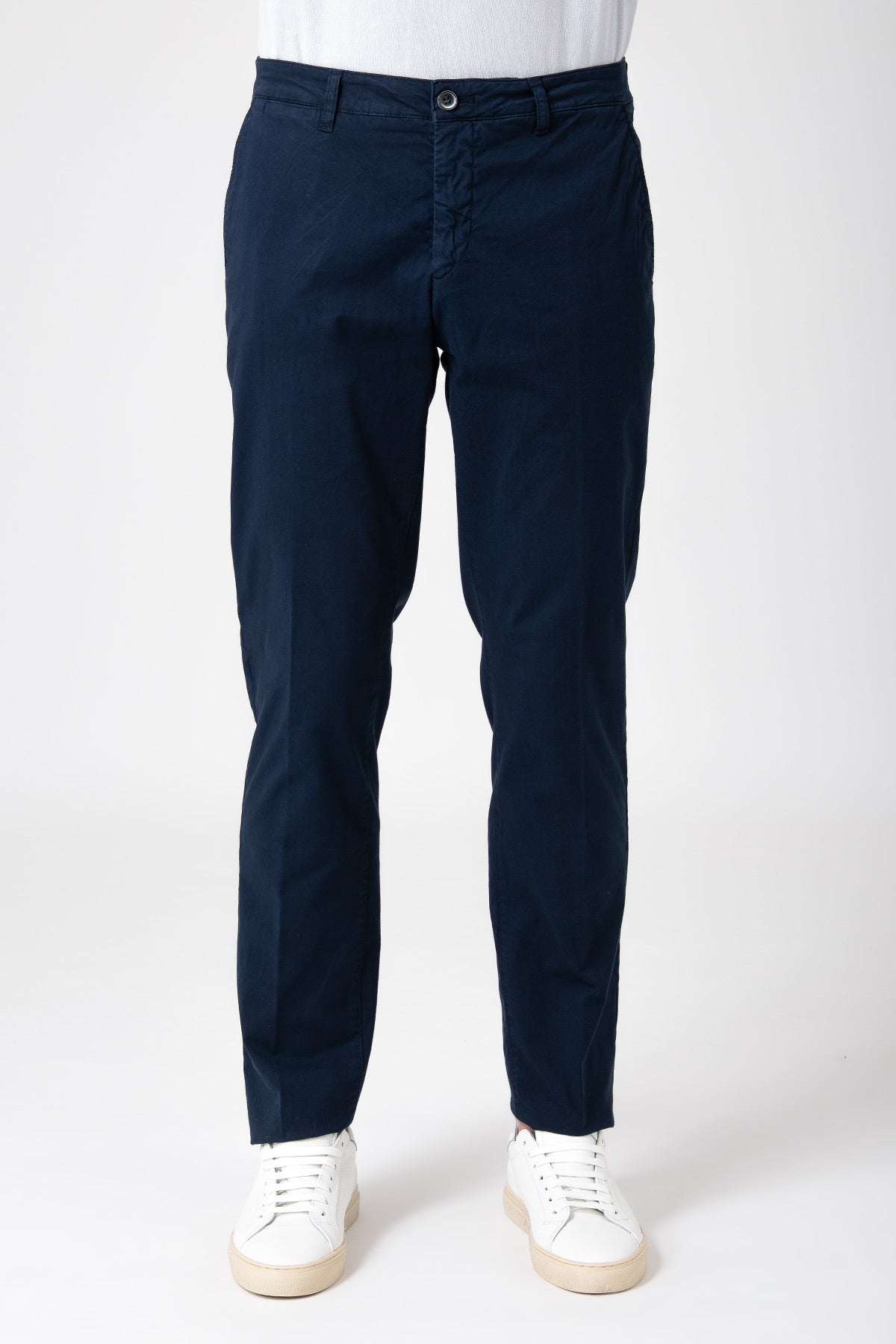 Man wearing blue stretch cotton pants front view