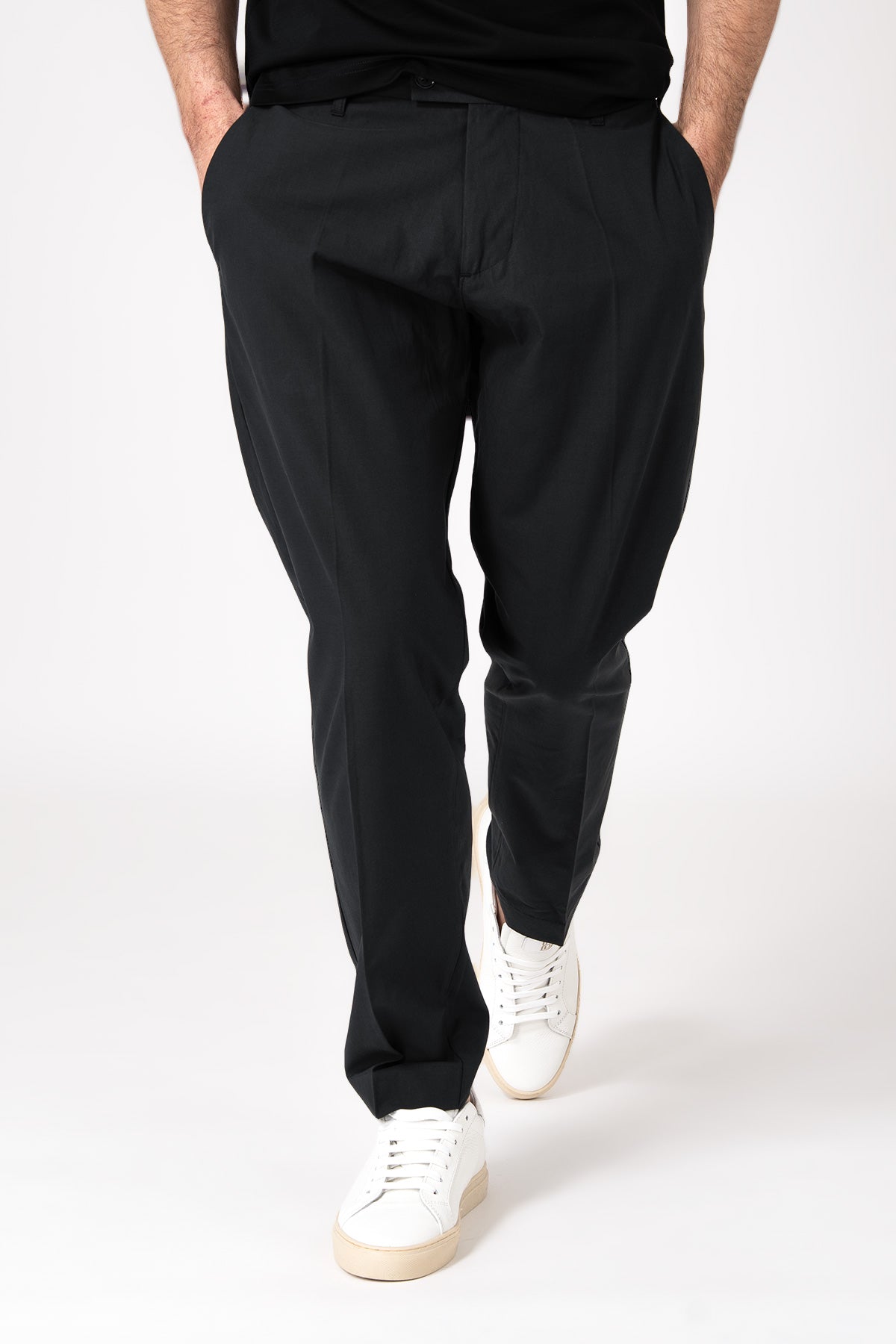 Pantalone con pattina in tencel e cotone - Nero - vista frontale