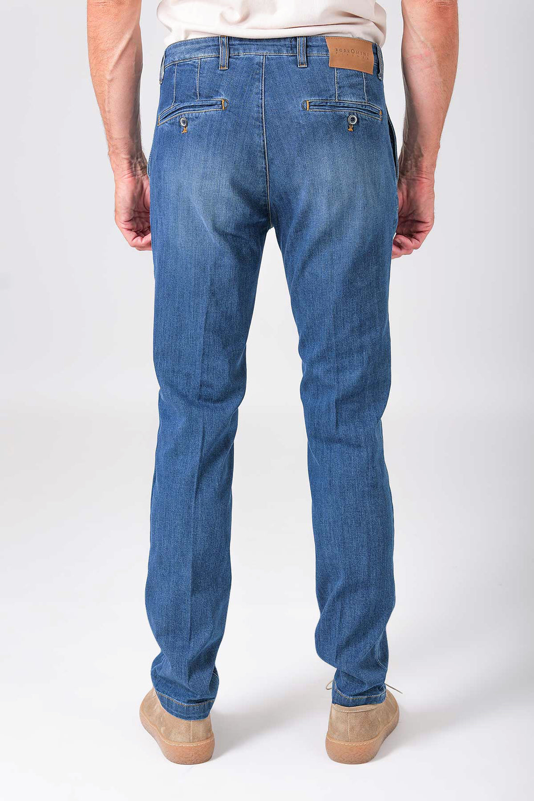 Front view of denim pants featuring American-style pockets