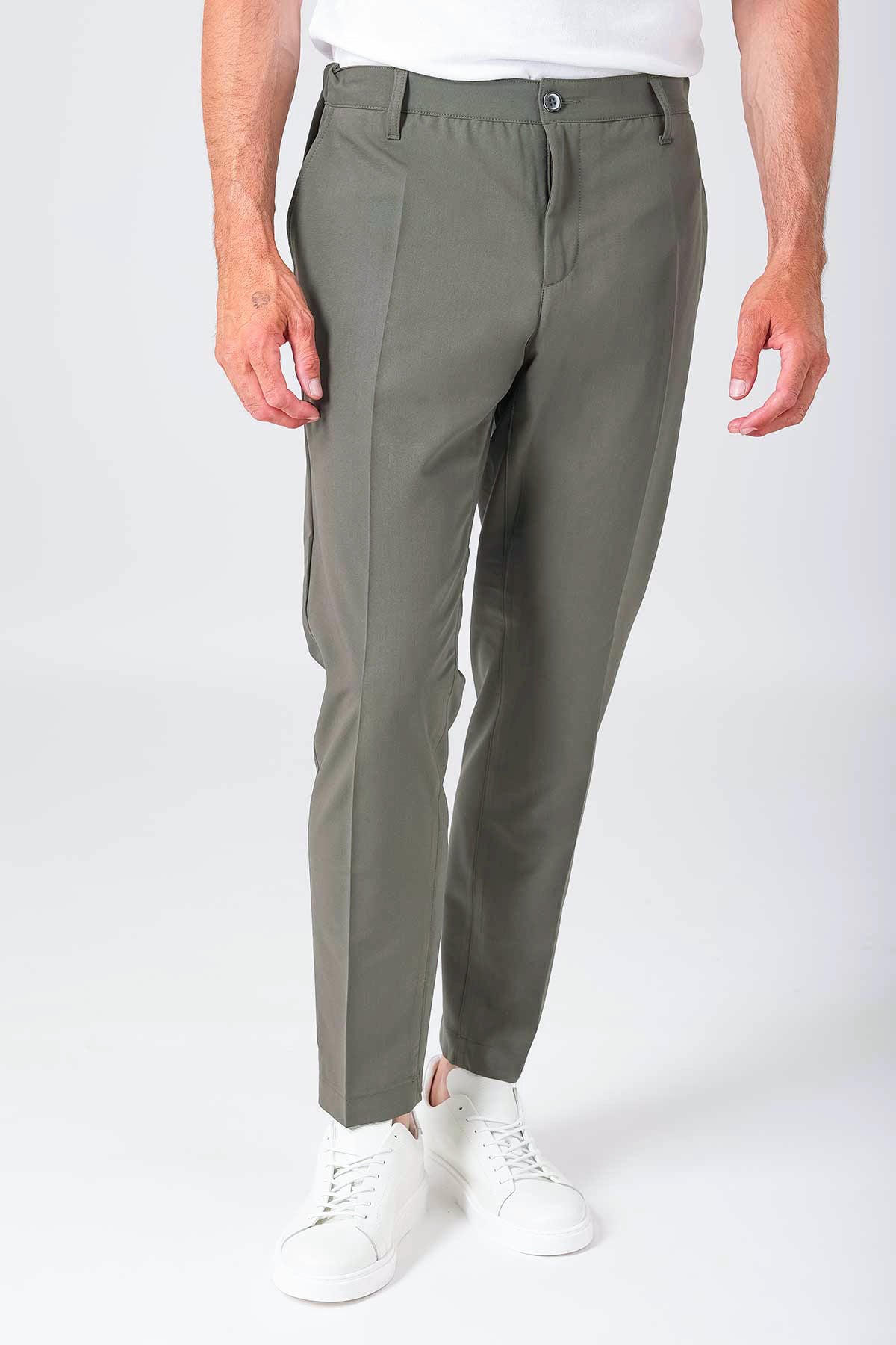 Pantalone relax con elastico in vita - Militare - vista frontale