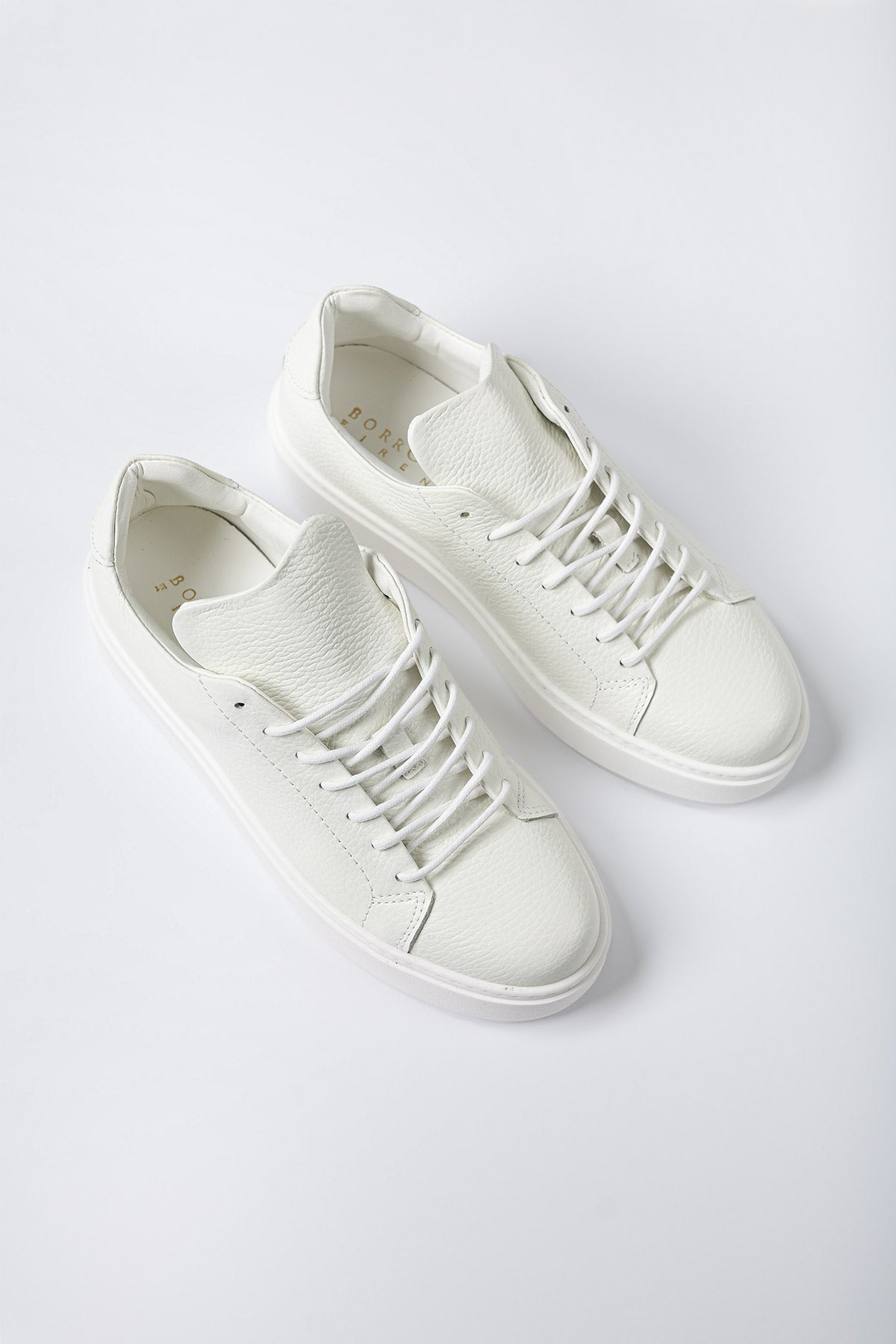 Sneakers in pelle bottolata - Off-white - vista frontale