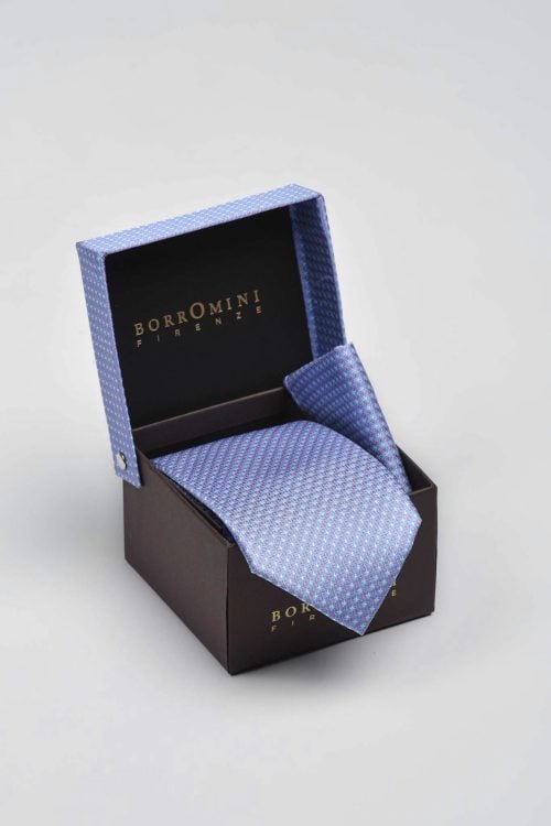 Cravatta in seta con pochette
